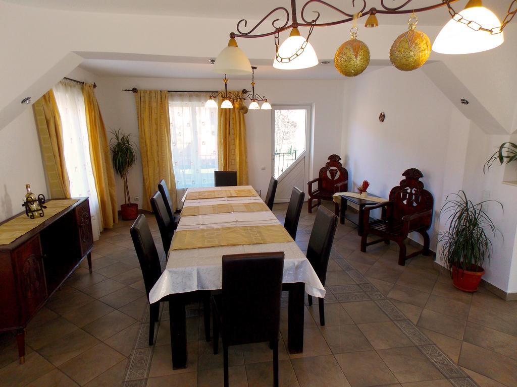 Casa Olteanu Pension Moieciu de Jos Eksteriør bilde
