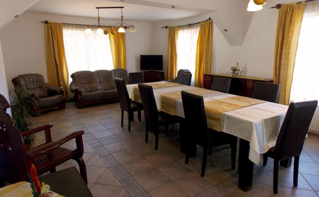 Casa Olteanu Pension Moieciu de Jos Eksteriør bilde